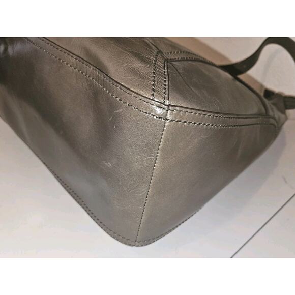 HOBO Fortune Large Smooth Hide Leather Shoulder Bag HANDBAG- $199 - Picture 10 of 14